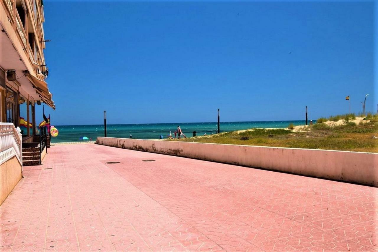 34 Retro Beach House - Alicante Real Estate Торевьиа Экстерьер фото